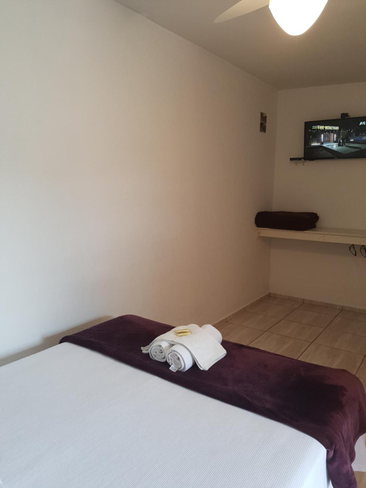Caminito Hotel Santo Antônio do Pinhal Quarto foto